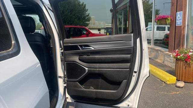 2026 Jeep Grand Wagoneer Upland