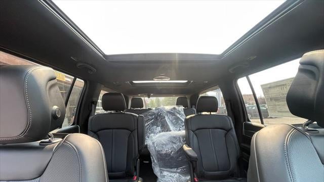 2026 Jeep Grand Wagoneer Upland