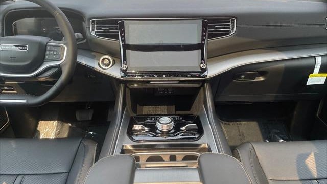 2026 Jeep Grand Wagoneer Upland