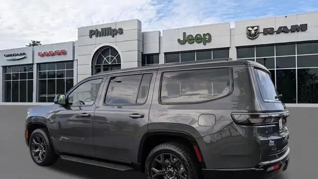 2026 Jeep Grand Wagoneer Upland