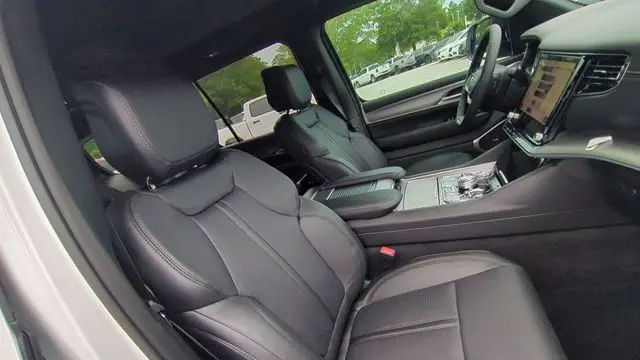 2026 Jeep Grand Wagoneer Upland