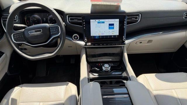 2024 Jeep Wagoneer Base