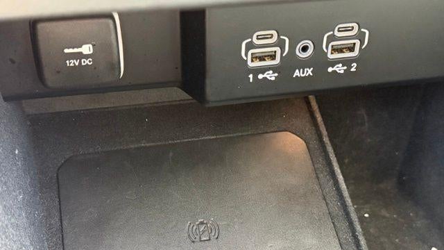 2024 Jeep Wagoneer Base