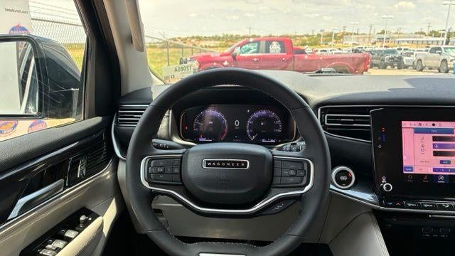 2024 Jeep Wagoneer Base