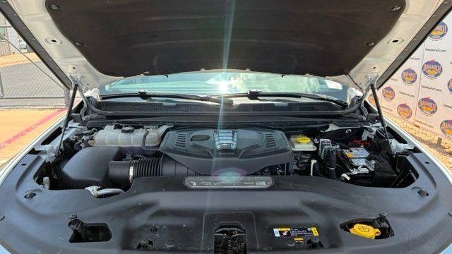 2024 Jeep Wagoneer Base