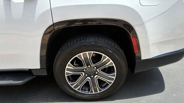2024 Jeep Wagoneer Base