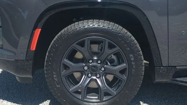 2026 Jeep Grand Wagoneer Upland