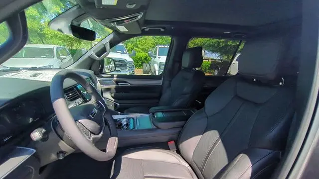 2026 Jeep Grand Wagoneer Upland