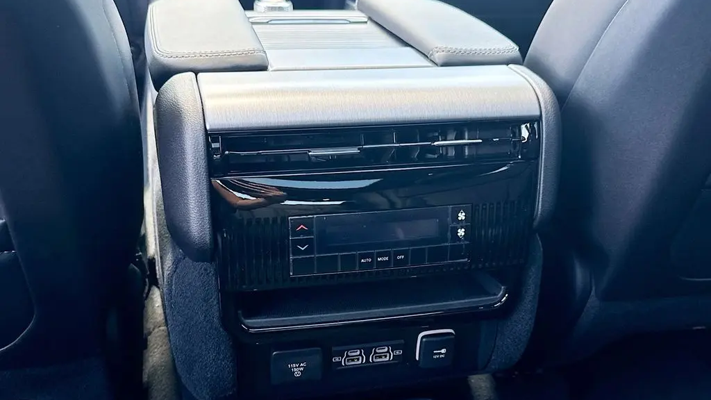 2026 Jeep Grand Wagoneer Upland