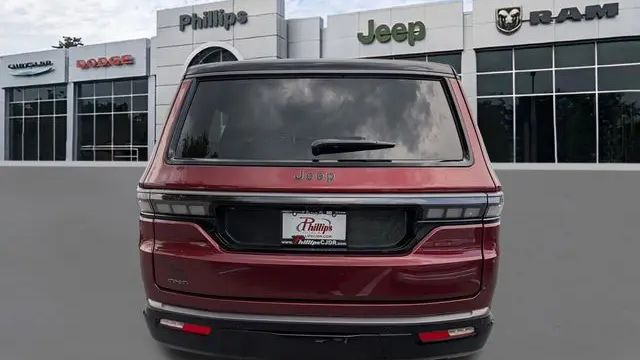 2026 Jeep Grand Wagoneer Upland