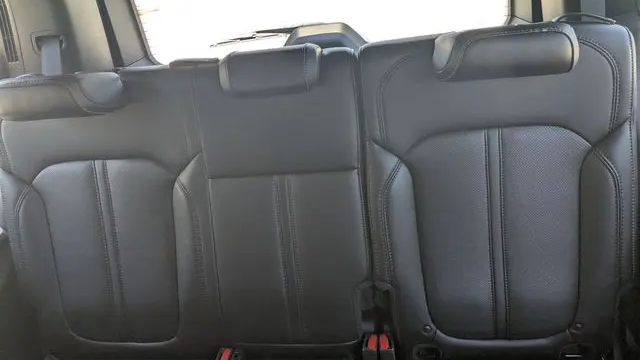 2024 Jeep Wagoneer Base