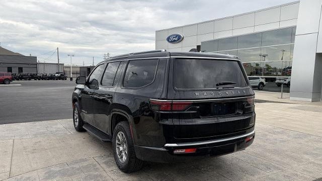 2024 Jeep Wagoneer Base