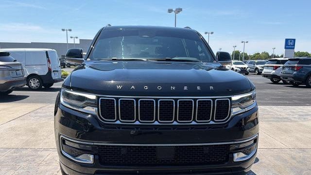 2024 Jeep Wagoneer Base