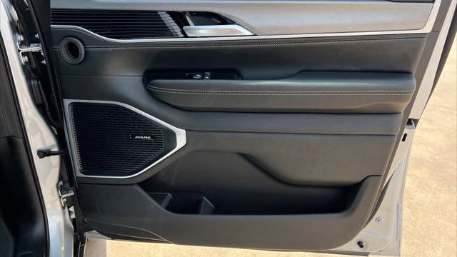 2026 Jeep Grand Wagoneer Upland