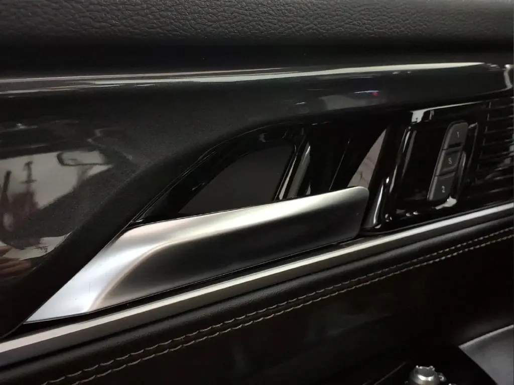 2023 Jeep Wagoneer - $42,995
