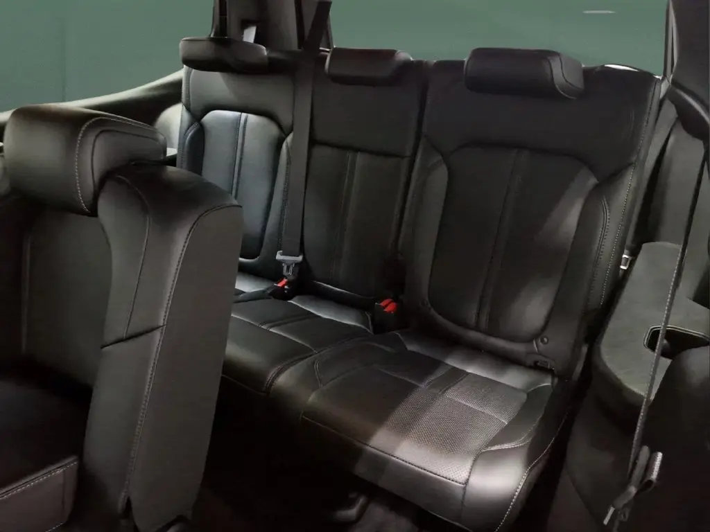 2023 Jeep Wagoneer - $42,995