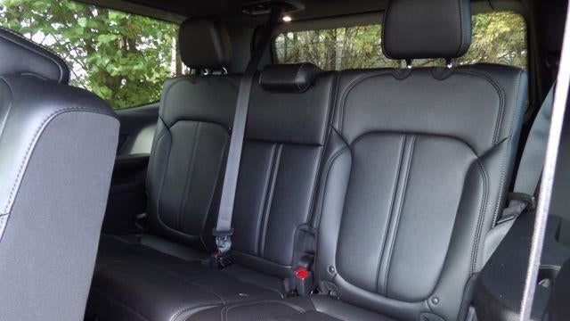2024 Jeep Wagoneer Base