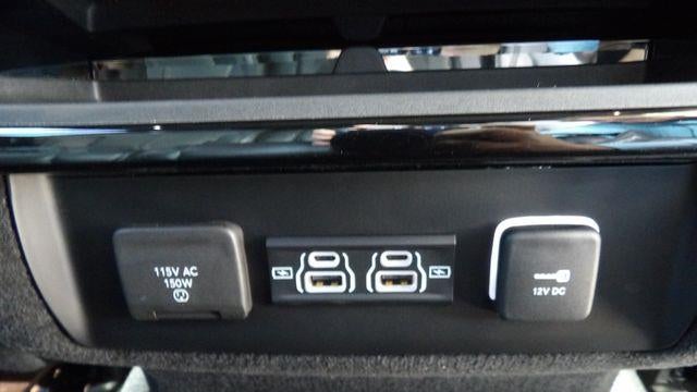 2024 Jeep Wagoneer Base