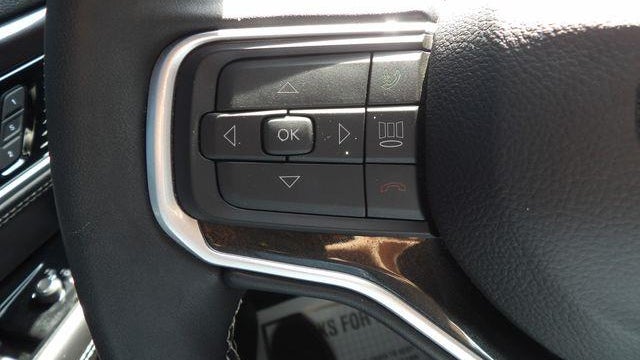 2024 Jeep Wagoneer Base