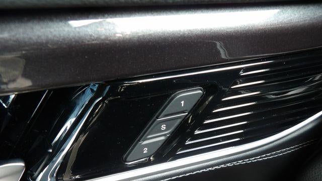 2024 Jeep Wagoneer Base