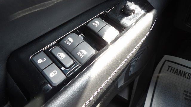 2024 Jeep Wagoneer Base