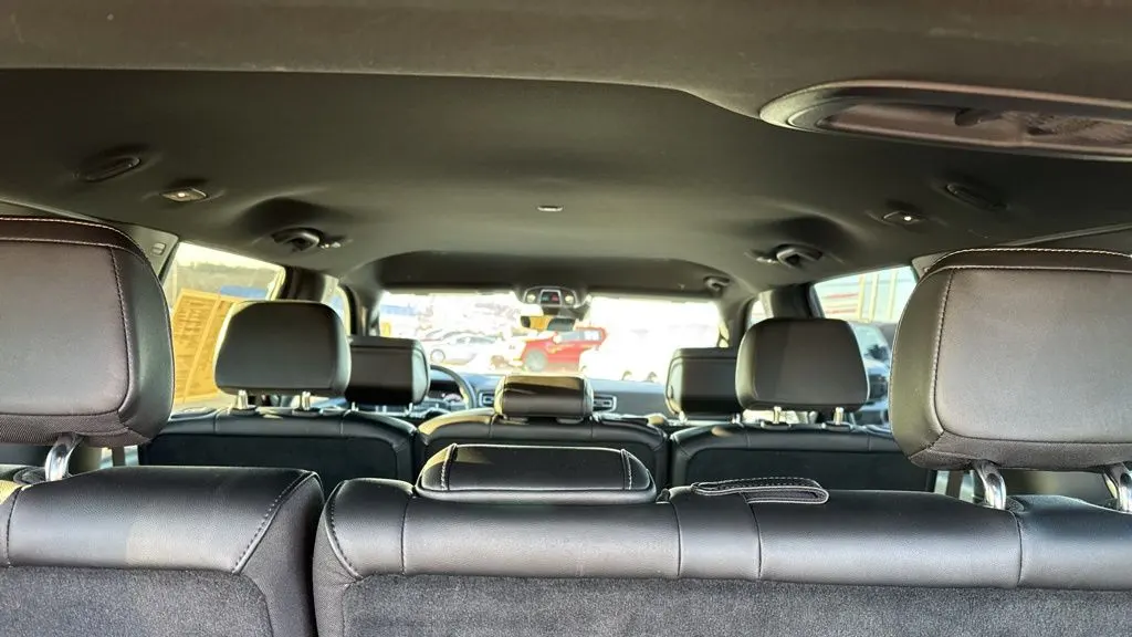 2025 Jeep Wagoneer Base
