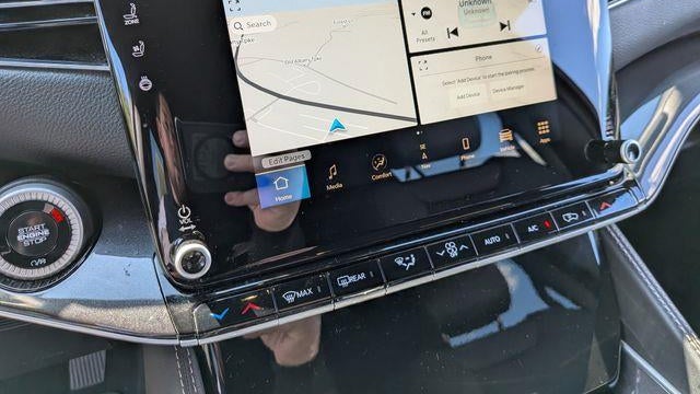 2024 Jeep Wagoneer Base