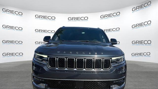 2023 Jeep Wagoneer Base