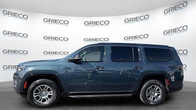 2023 Jeep Wagoneer Base