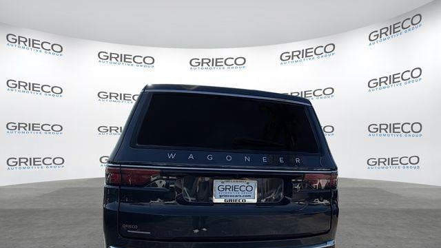 2023 Jeep Wagoneer Base
