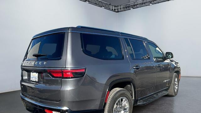 2023 Jeep Wagoneer Base