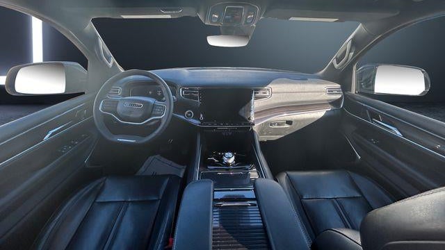 2023 Jeep Wagoneer Base
