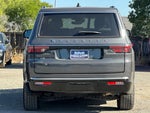 2024 Wagoneer Thumbnail 5