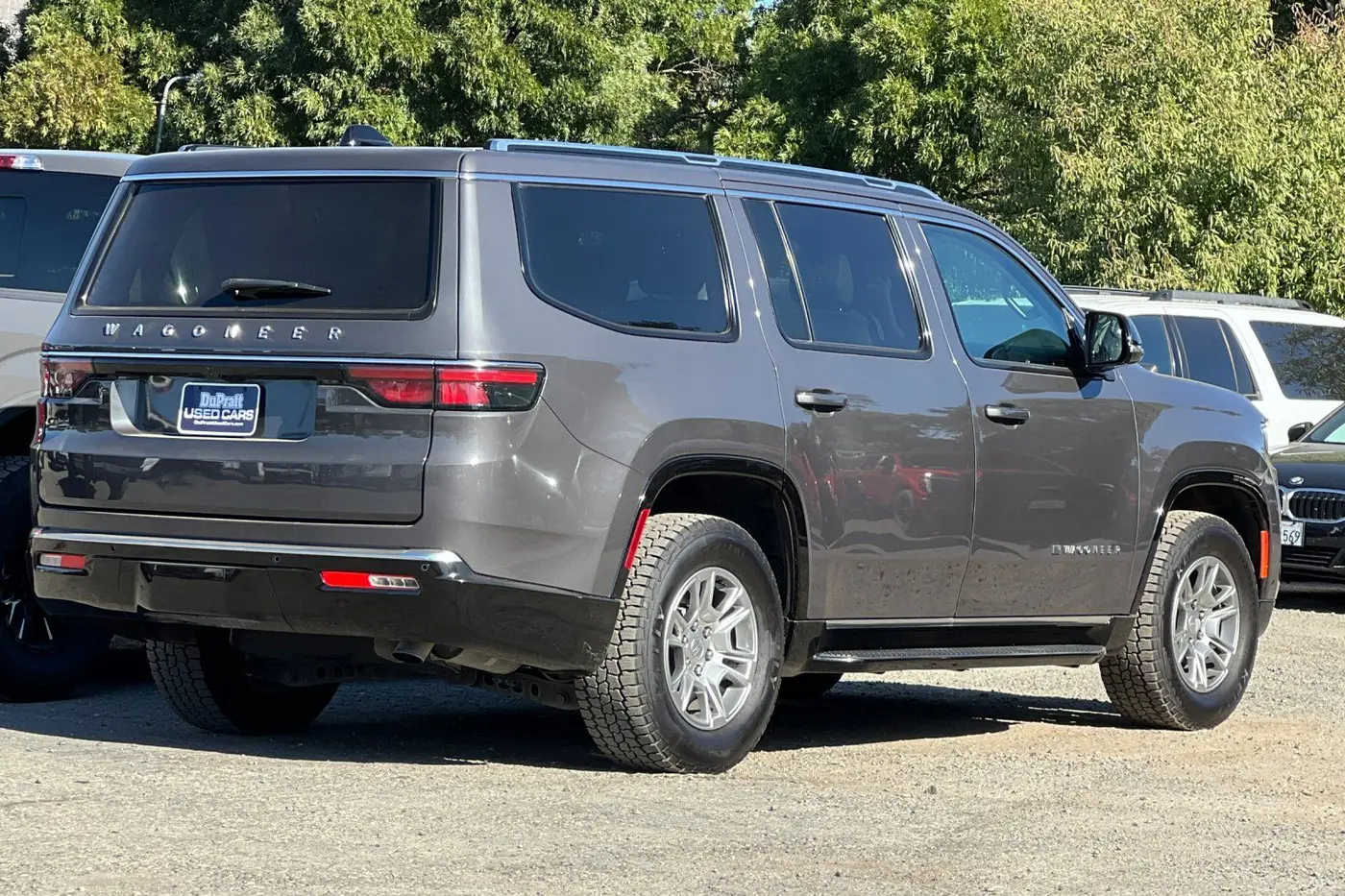 2024 Jeep Wagoneer - $42,275
