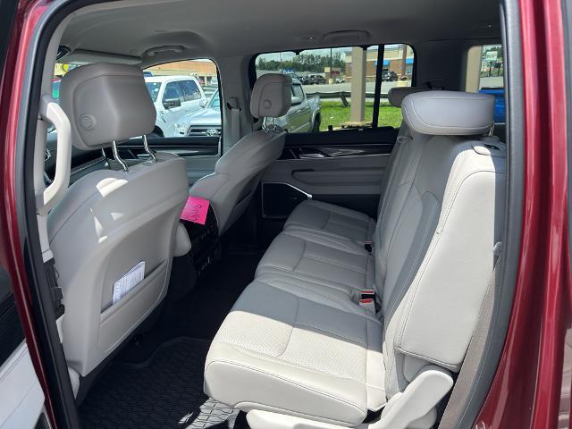 2024 Jeep Wagoneer - $45,960