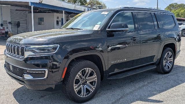 2025 Jeep Wagoneer Base