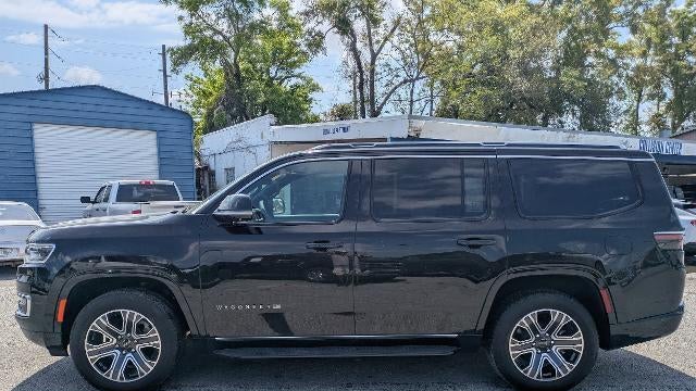 2025 Jeep Wagoneer Base