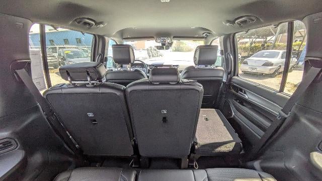 2025 Jeep Wagoneer Base