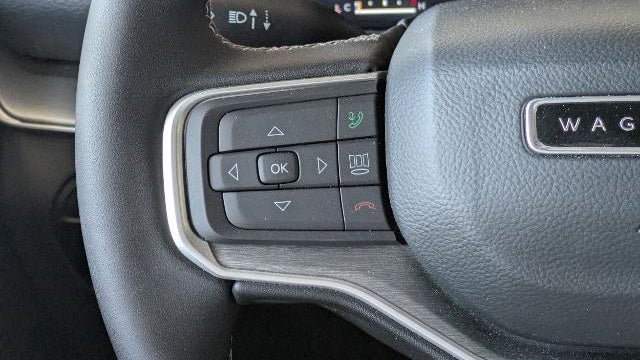 2025 Jeep Wagoneer Base