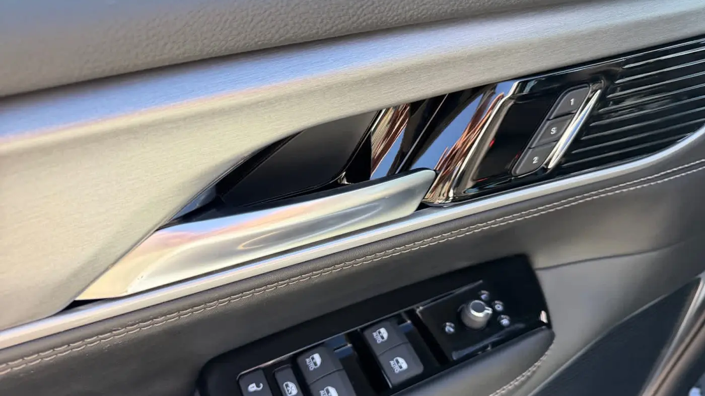 2026 Jeep Grand Wagoneer Upland