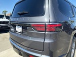 2023 Wagoneer Thumbnail 10