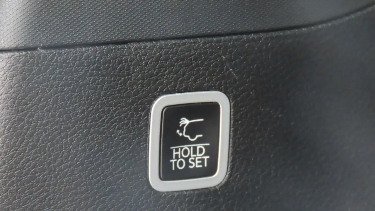 2024 Jeep Wagoneer Base