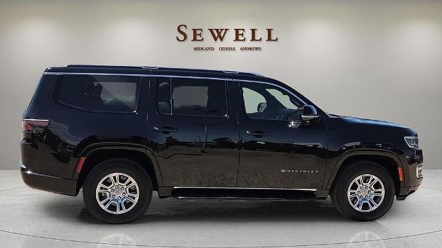 2024 Jeep Wagoneer Base