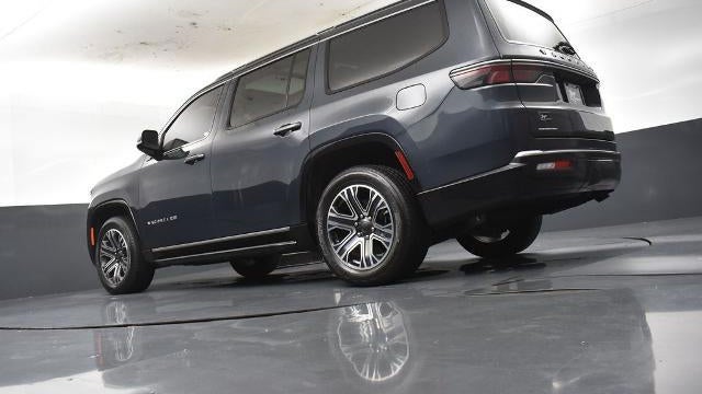 2023 Jeep Wagoneer Base