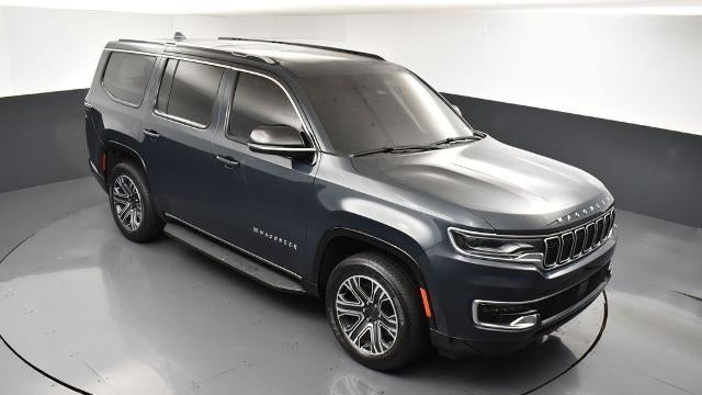 2023 Jeep Wagoneer Base
