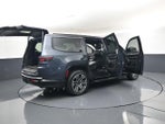 2023 Wagoneer Thumbnail 6