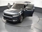 2023 Wagoneer Thumbnail 23