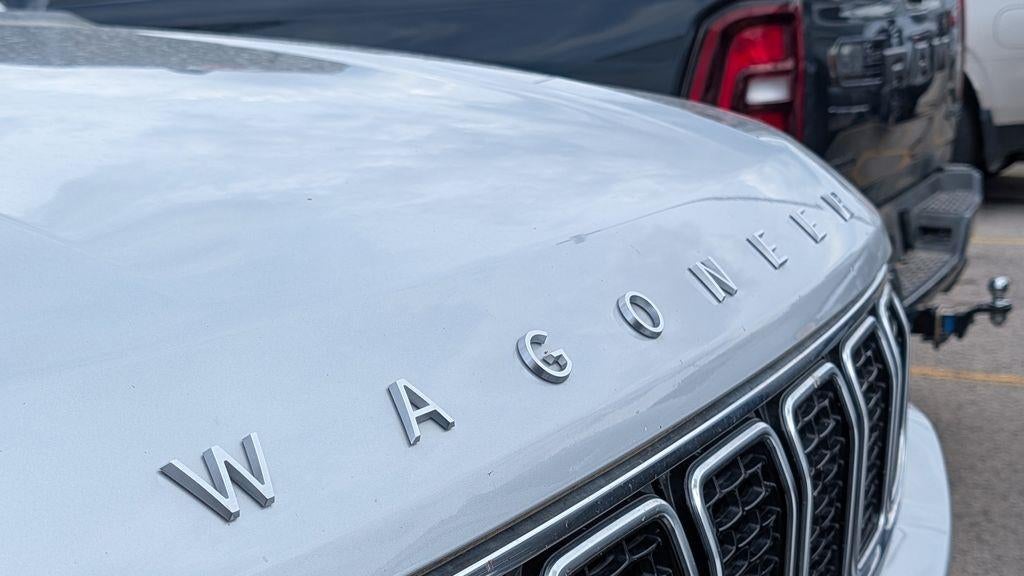 2024 Jeep Wagoneer Base