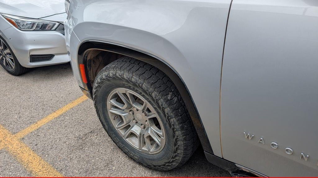 2024 Jeep Wagoneer Base