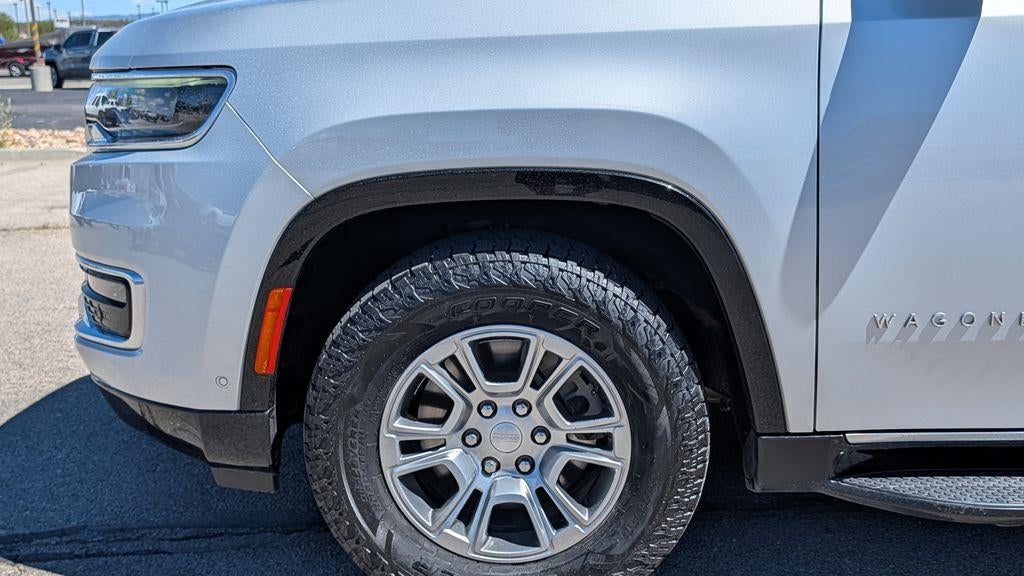 2024 Jeep Wagoneer Base